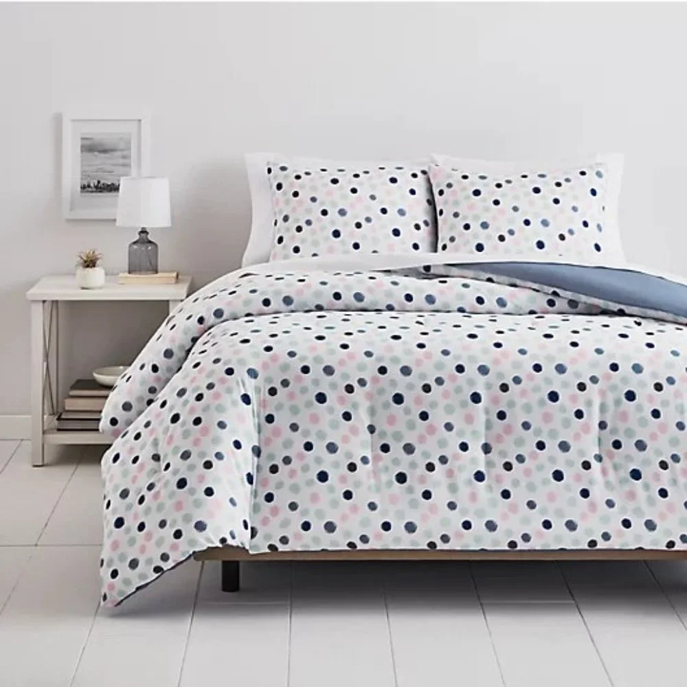 Simply Essential™ Dots 2-Piece Twin/Twin XL Comforter Set in Indigo/Pink